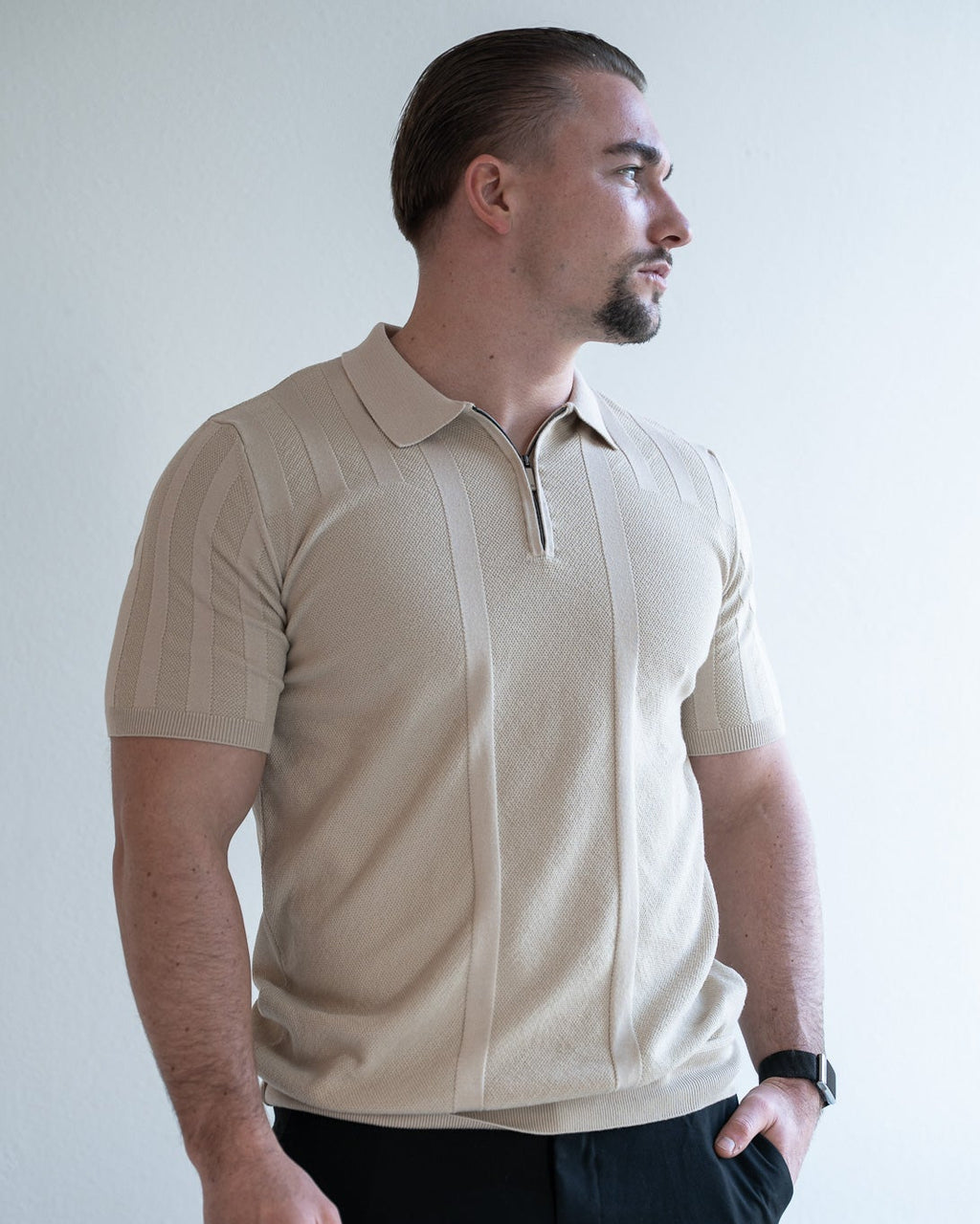 The Lucian Zip - beige