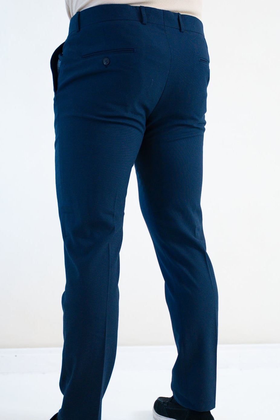 El pantalón esencial - Azul noche